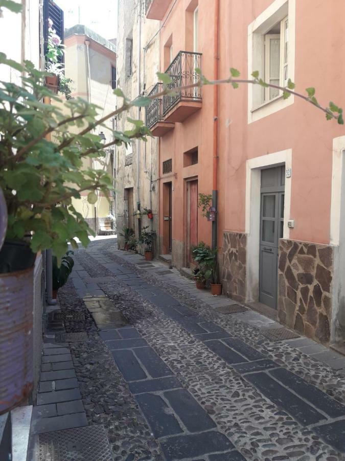 Casa Graci Hotell Bosa Exteriör bild