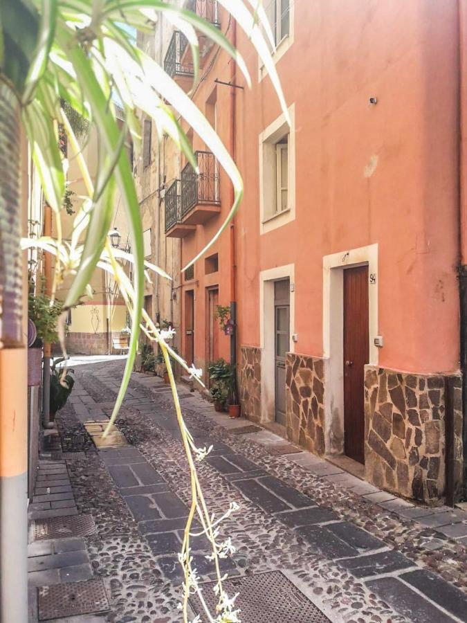 Casa Graci Hotell Bosa Exteriör bild